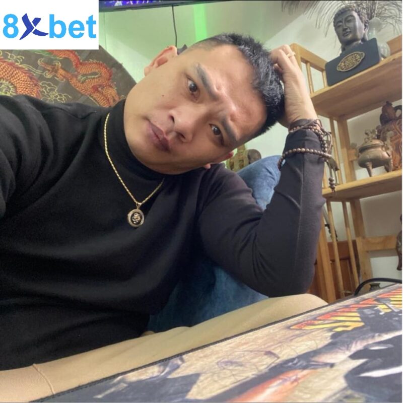 tác giả tiến bịp tại 8xbet